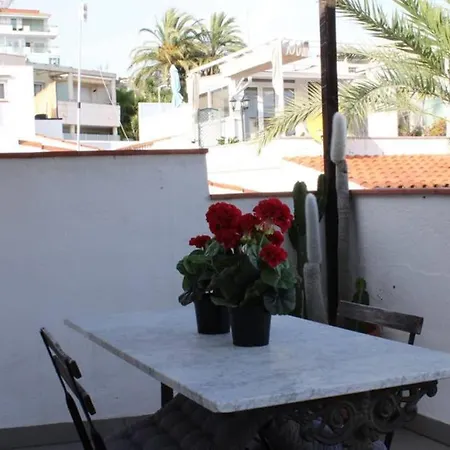Apartamento Luminoso Y Moderno En El Puerto Appartement Sitges